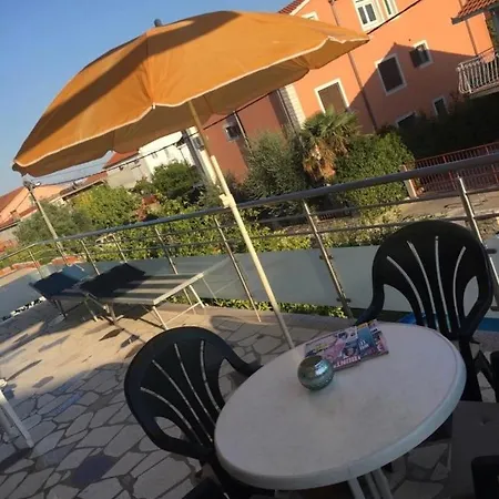 Haus Grace * Kastela